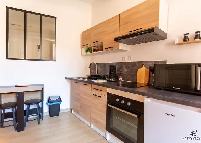 Apartment Le Carignan - 4 Personnes - Proche Des Plages